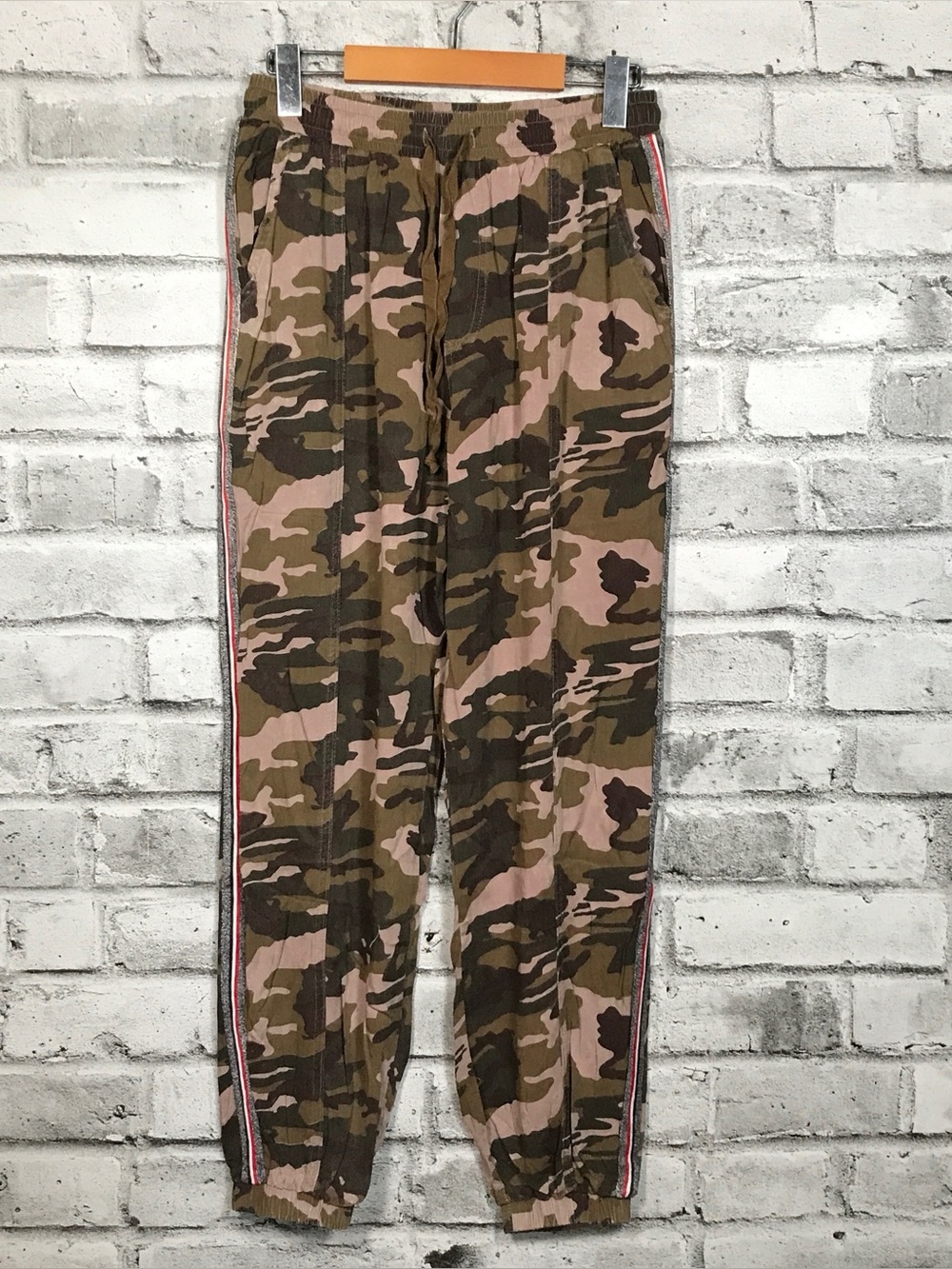 NWT  Mystree Camouflage Utility Pants with Drawstring